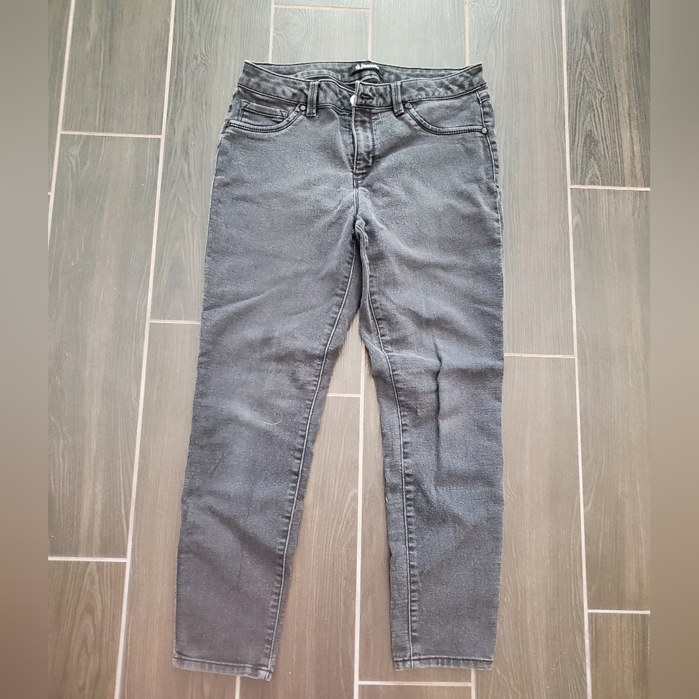 Womens Black skinny jeans